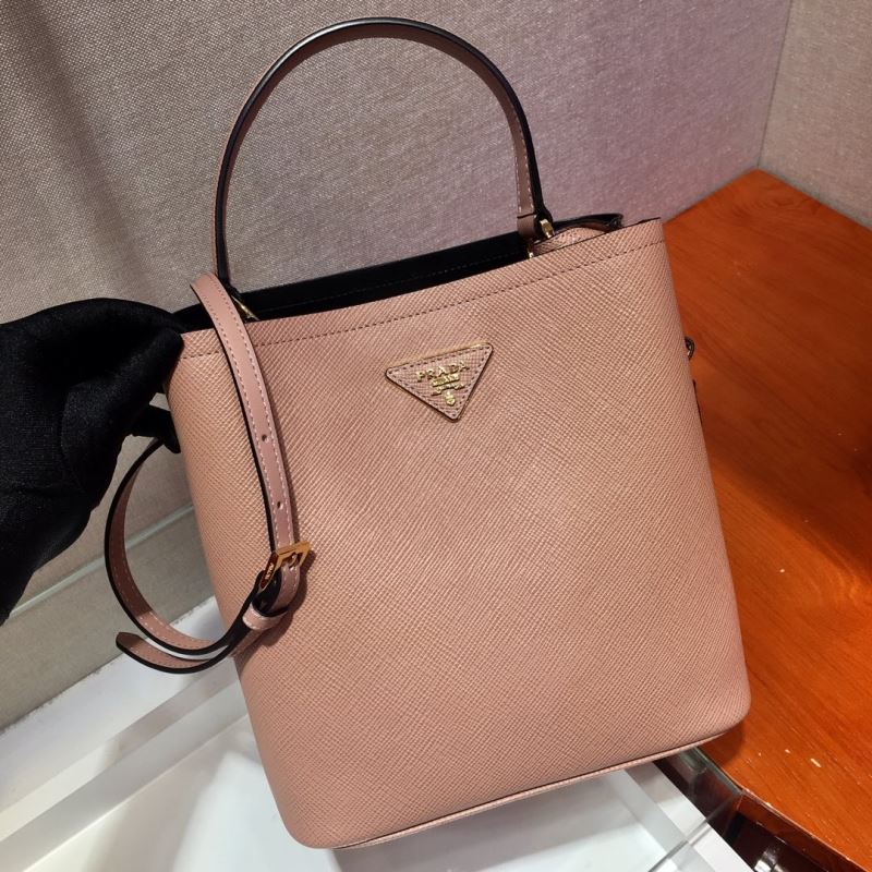 Pra*a tote bags